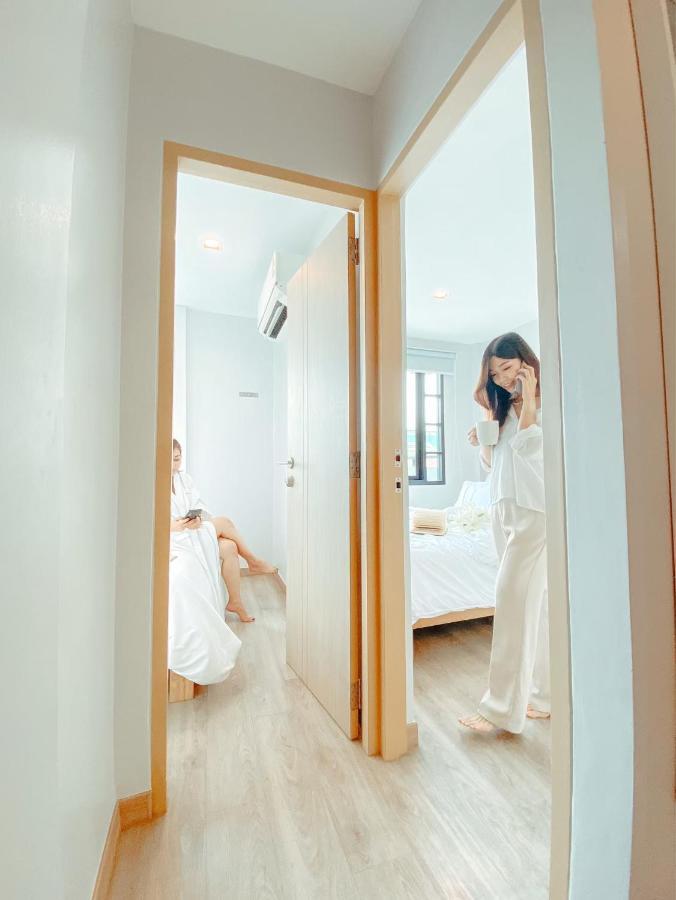 Yakthai Poshtel Ostello