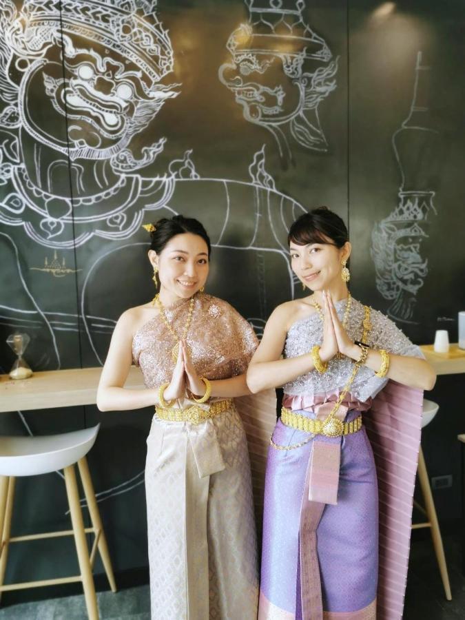 Yakthai Poshtel Ostello